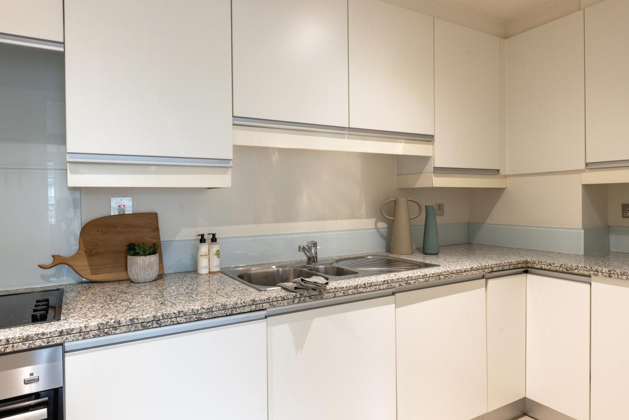 Апартаменты Native Marylebone Lane Лондон Экстерьер фото
