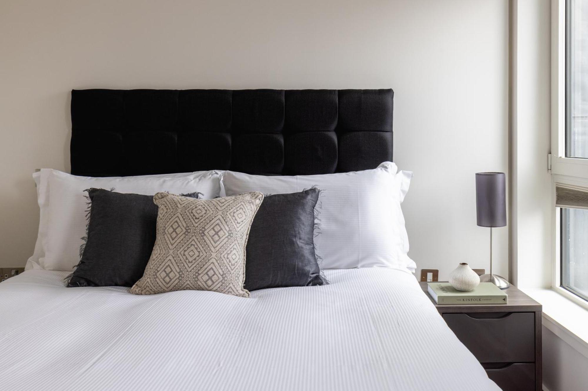 Апартаменты Native Marylebone Lane Лондон Экстерьер фото